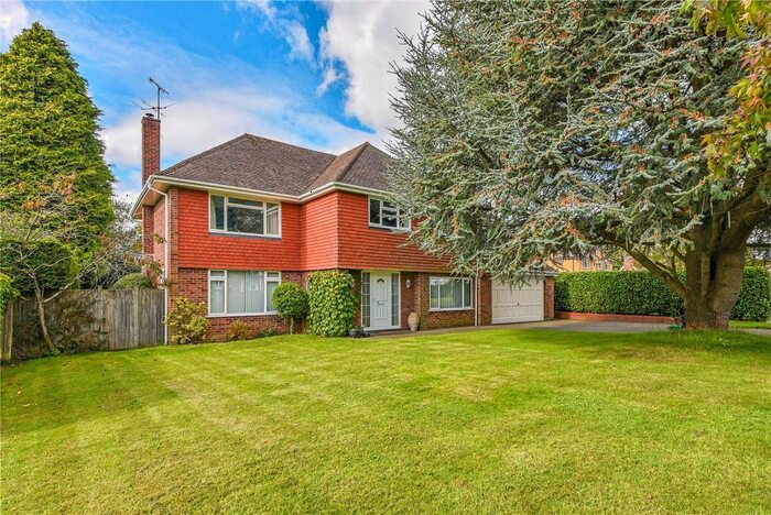 5 Bedroom Detached House To Rent In Chiltley Way, Liphook, Hampshire, GU30