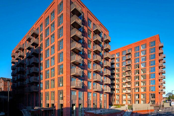 2 Bedroom Apartment To Rent In New Baillie Street, Rochdale, OL16