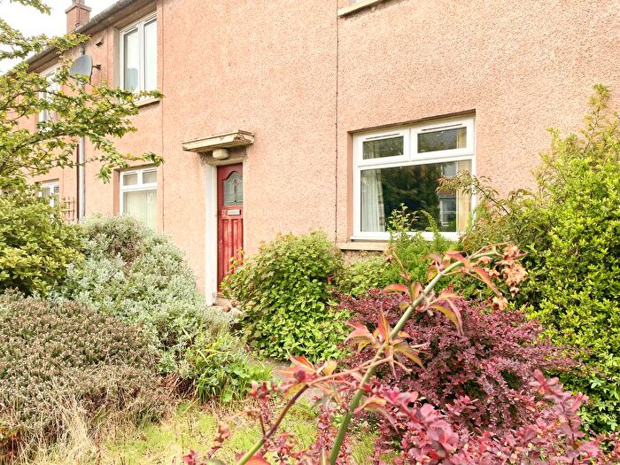 2 Bedroom Flat To Rent In Watson Avenue, St Andrews, KY16
