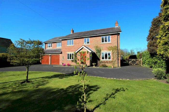 5 Bedroom Detached House For Sale In Rosemary Lane, Preston, PR4