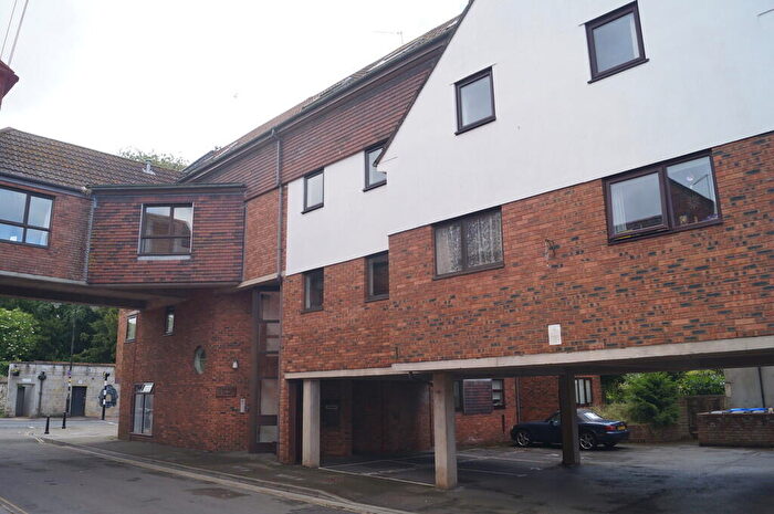 1 Bedroom Penthouse To Rent In Heritage Court, Glastonbury, BA6