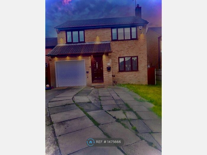 4 Bedroom Detached House To Rent In Bodmin Drive, Normanton, WF6