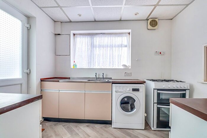 2 Bedroom Terraced House For Sale In Bunters Avenue, Shoeburyness, SS3