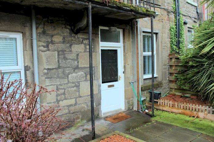 2 Bedroom Flat To Rent In Brown Street, Broughty Ferry, Dundee, DD5