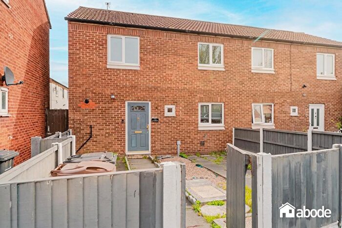 3 Bedroom Semi-Detached House For Sale In Cumberland Gate, Bootle, L30