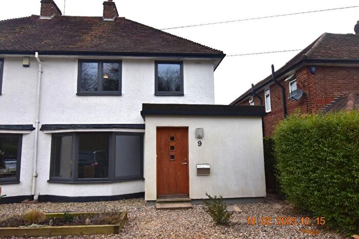 3 Bedroom Semi-Detached House To Rent In Broad Green, SG13