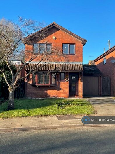 4 Bedroom Detached House To Rent In Eastbury Drive, Solihull, B92