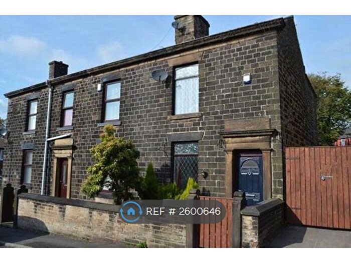 2 Bedroom Semi-Detached House To Rent In Dunham Street, Lees, Oldham, OL4