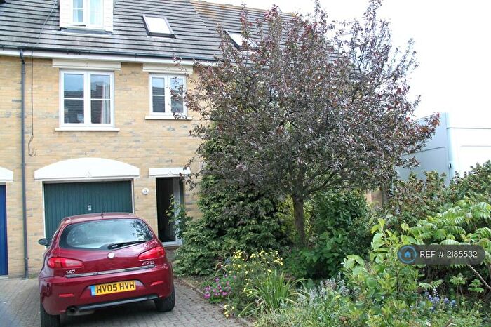 3 Bedroom Terraced House To Rent In Vale Place, Ramsgate, CT11