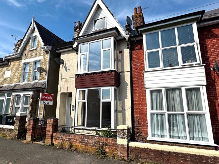 3 Bedroom Property To Rent In Kent Avenue, Ashford, TN24