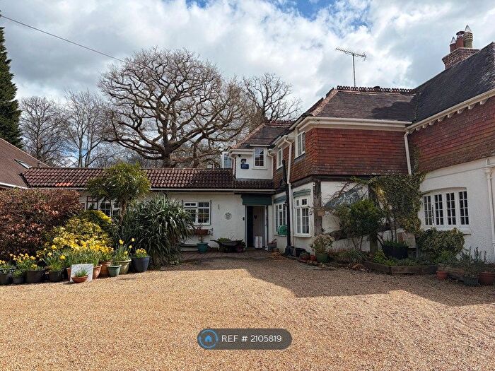 5 Bedroom Terraced House To Rent In Cat St, Hartfield, TN7
