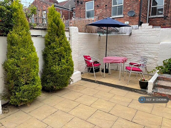 3 Bedroom Terraced House To Rent In Thorseby Street, Hull, HU5