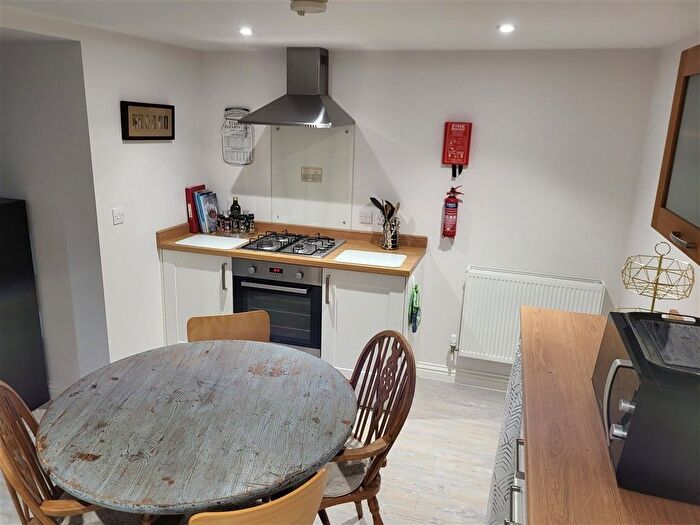 1 Bedroom Flat For Sale In Victoria Avenue, Shanklin, Isle Of Wight, PO37