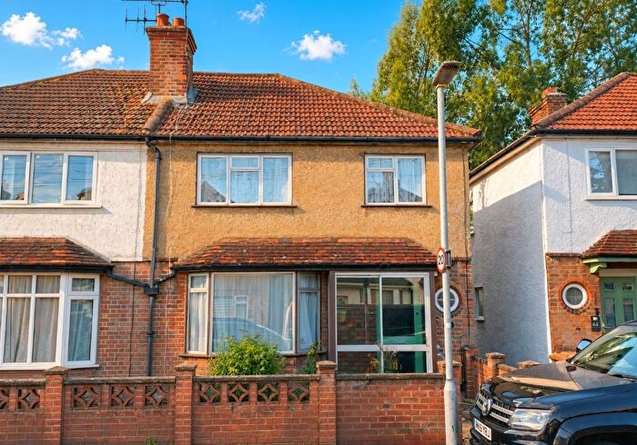 3 Bedroom Semi-Detached House For Sale In Adrian Road, Abbots Langley, Hertfordshire, WD5