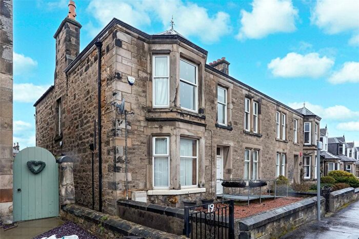 4 Bedroom Maisonette For Sale In David Street, Kirkcaldy, Fife, KY1