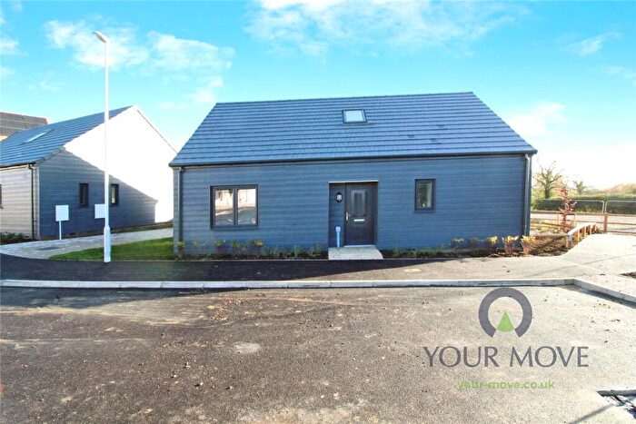 2 Bedroom Bungalow For Sale In Northwood End Road, Haynes, Bedford, Bedfordshire, MK45