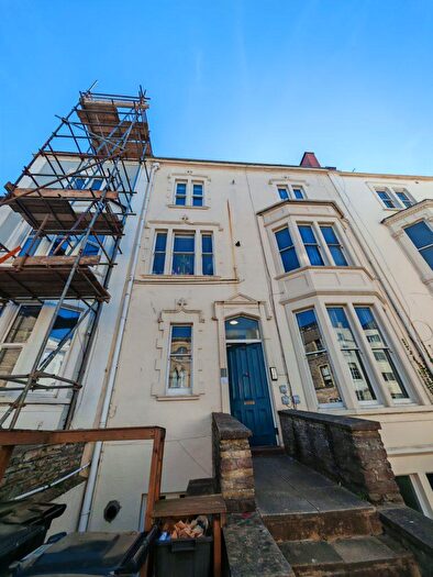 4 Bedroom Flat To Rent In West Park – First Floor Ref, BS8