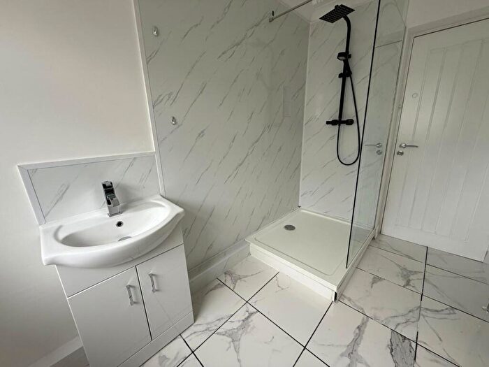 1 Bedroom Flat To Rent In Burnham Road, Dartford, DA1