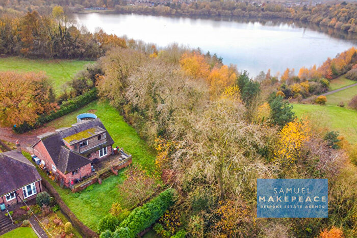 5 Bedroom Detached House For Sale In Banky Fields, Congleton, Cheshire, CW12