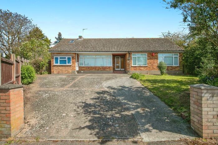 3 Bedroom Bungalow To Rent In Colneys Close, Sudbury, CO10