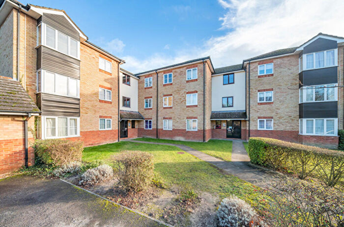 1 Bedroom Apartment To Rent In Tamarin Gardens, Cherry Hinton, Cambridge, CB1