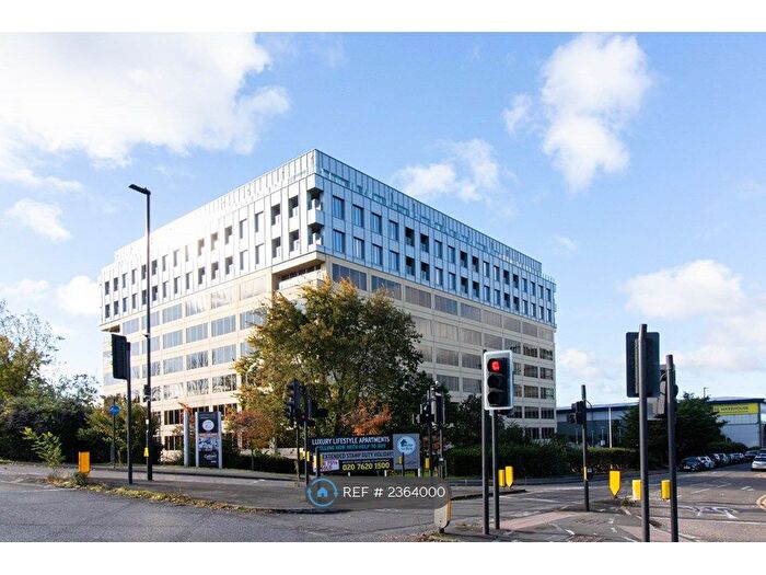 Studio To Rent In Westgate House, London, W5