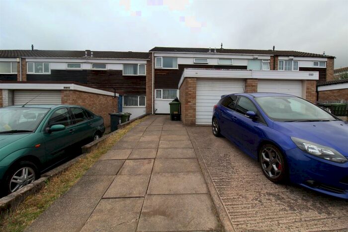3 Bedroom Terraced House To Rent In Kingfisher Drive, Birmingham, B36