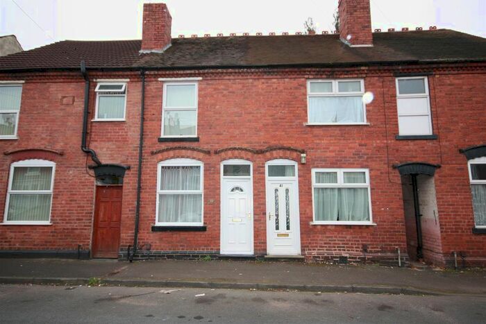 3 Bedroom Terraced House To Rent In Green Lane, Halesowen, B62