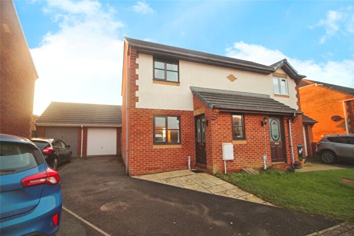 2 Bedroom Semi-Detached House To Rent In Bude, Cornwall, EX23