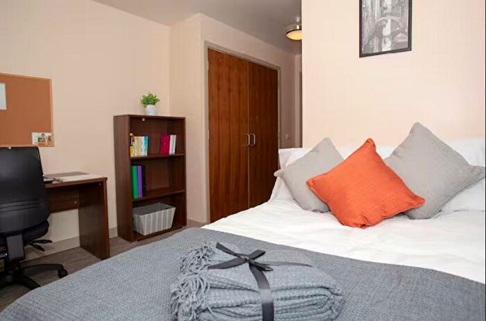 1 Bedroom Flat To Rent In The Wool Factory -, City Centre, England, LE1