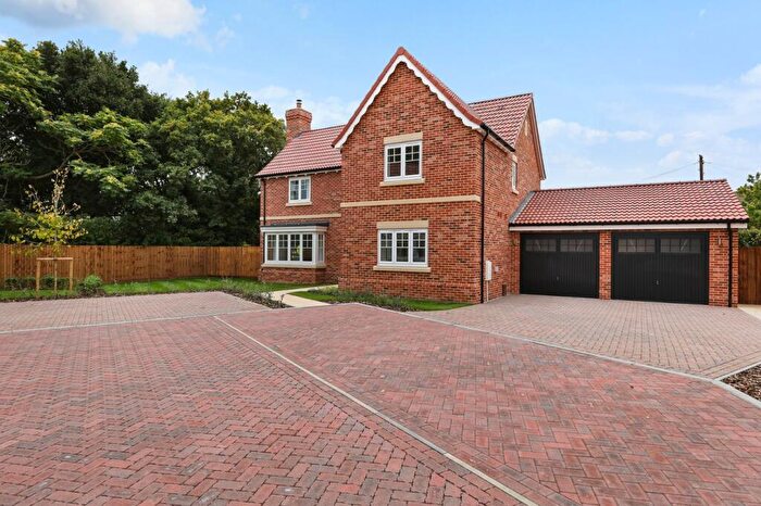 4 Bedroom Detached House For Sale In Oliver Road, Great Bentley, Colchester, CO7