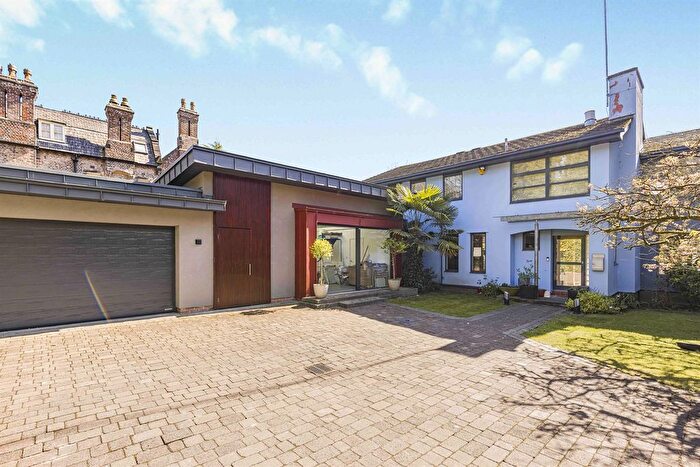 5 Bedroom Detached House For Sale In Park Road, Bowdon, Altrincham, WA14