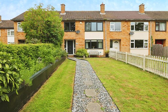 3 Bedroom Terraced House For Sale In Wells Road, Bedford, MK44