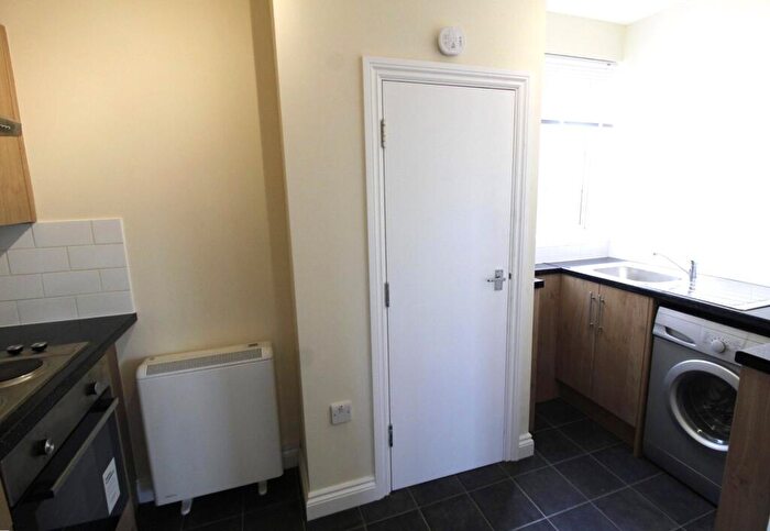 2 Bedroom Apartment To Rent In High Street, Potters Bar, Hertfordshire, EN6