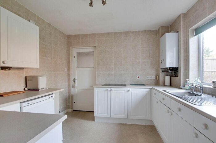 3 Bedroom End Of Terrace House For Sale In Huntingdon Street, St. Neots, PE19