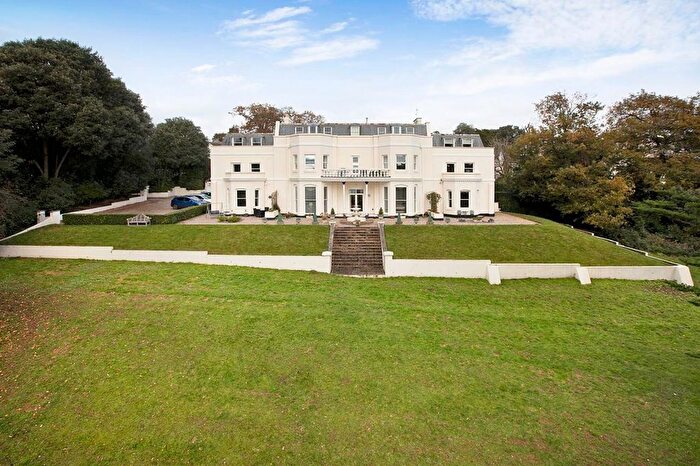 2 Bedroom Flat For Sale In Rowdens House, Dawlish Road, Teignmouth, TQ14