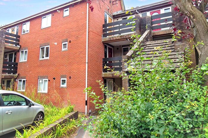1 Bedroom Flat For Sale In The Paddock, Fulwood, Preston, Lancashire, PR2
