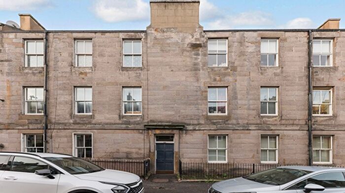 2 Bedroom Flat For Sale In , Flat, Prince Regent Street, Leith, Edinburgh, EH6