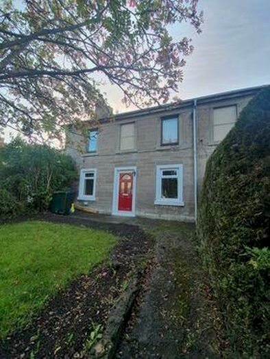 2 Bedroom Flat To Rent In Perth Road, Scone, Perth, PH2