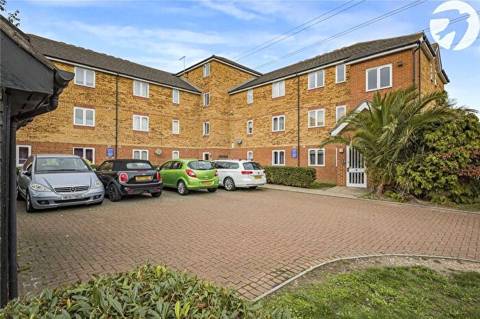 1 Bedroom Flat To Rent In Dunlop Close, Dartford, Kent, DA1