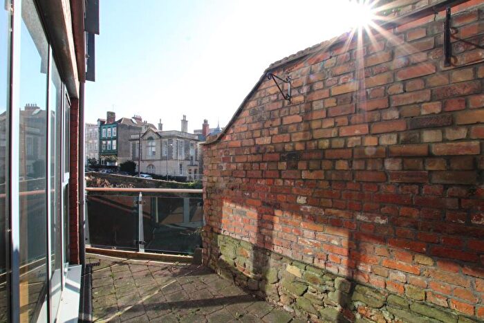 2 Bedroom Apartment To Rent In Barossa Place - City Centre, BS1