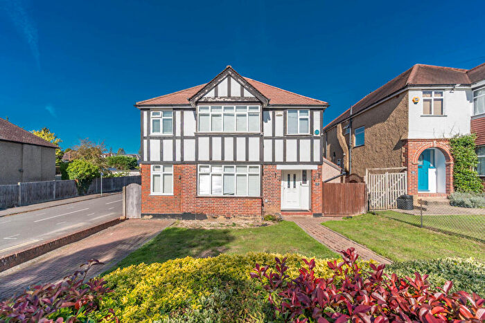 4 Bedroom Detached House For Sale In Potter Street, Northwood, HA6