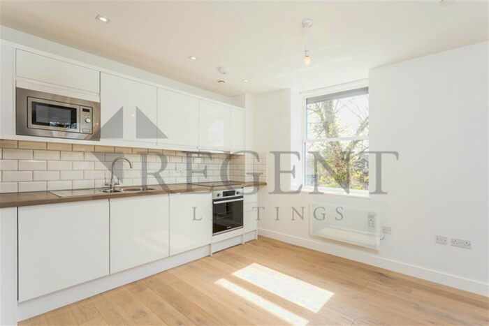 1 Bedroom Flat To Rent In Brook House, Cricket Green, CR4