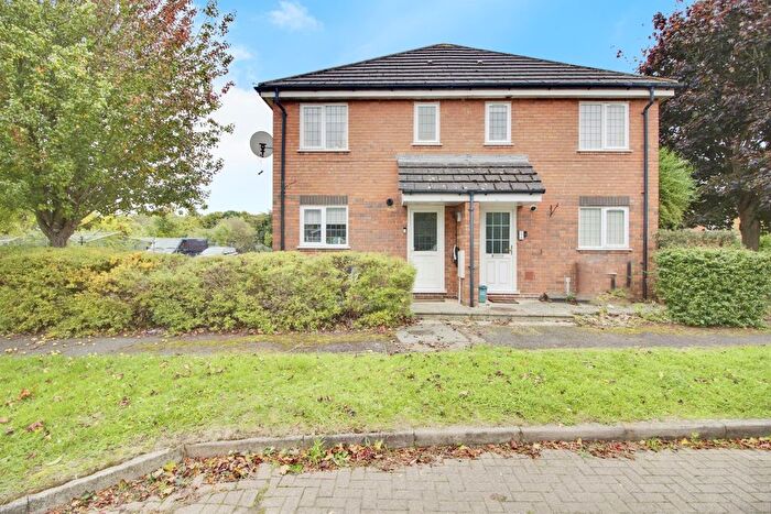 2 Bedroom Terraced House For Sale In Halifax Way, Welwyn Garden City, AL7
