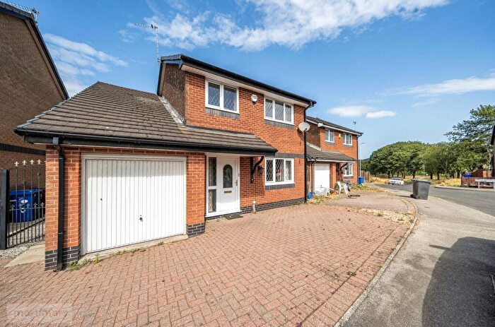4 Bedroom Detached House For Sale In Abbott Clough Avenue, Blackburn, Lancashire, BB1