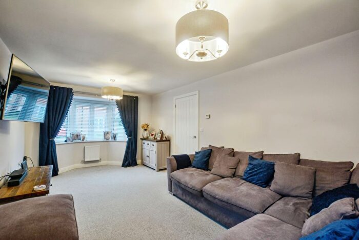 4 Bedroom Detached House For Sale In Bridgeways, Alford, LN13