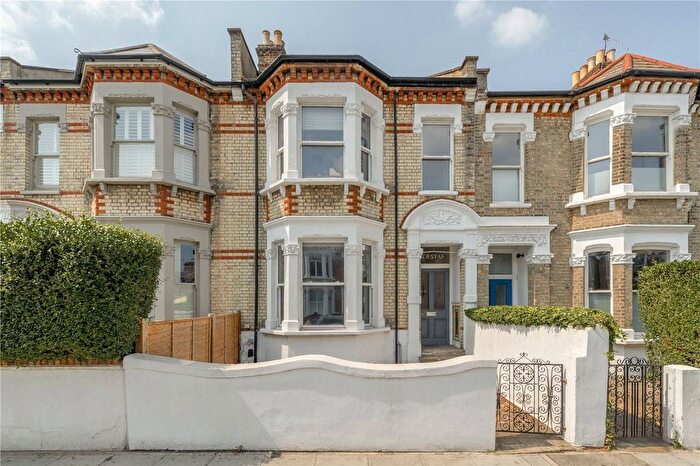 5 Bedroom Terraced House To Rent In Bloemfontein Road, London, W12