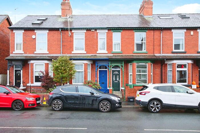 2 Bedroom Terraced House For Sale In Huntington Road, York, YO31