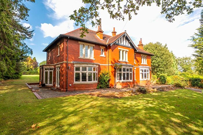 6 Bedroom Detached House For Sale In Fulwith Mill Lane, Harrogate, HG2