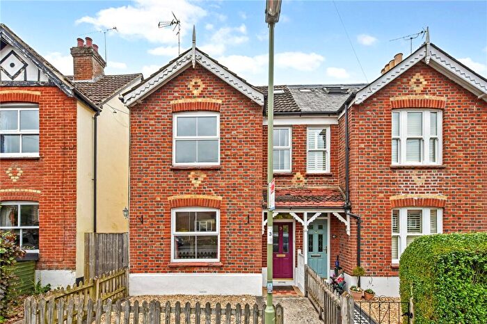 3 Bedroom Semi-Detached House For Sale In St. Leonards Road, Winchester, Hampshire, SO23